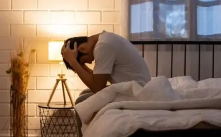 دراسة: الإضاءة الليلية الشديدة تزيد خطر الإصابة بمرض ألزهايمر