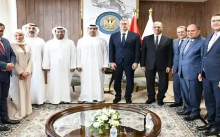 وزير البترول يبحث مع وفد شركة “مبادلة” الإماراتية توسيع الاستثمارات في مصر