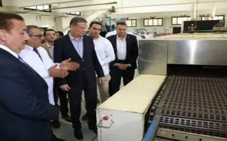 وزير الزراعة ومحافظ المنوفية ورئيسا زراعة النواب والشيوخ يتفقدون مصنع التغذية المدرسية بقويسنا