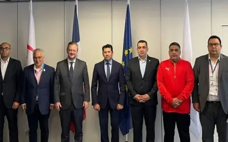 بال .. وزير الشباب والرياضة يلتقي رئيس اللجنة البارالمبية الدولية