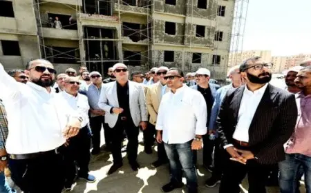 وزير الإسكان يتفقد سير العمل بوحدات المبادرة الرئاسية “سكن لكل المصريين” بمدينة أكتوبر الجديدة