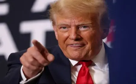 ترامب يرفض تحذيرات الاستخبارات الأمريكية بشأن تدخل روسيا في الانتخابات ويعتبرها “خدعة”