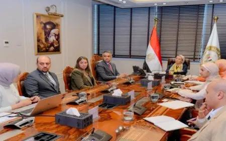 وزيرة البيئة: حريصون على دعم الشباب وبناء جيل قادر على مواجهة التحديات البيئية