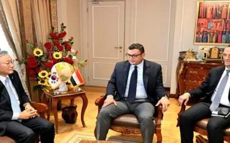 وزير الإسكان يبحث مع سفير كوريا الجنوبية بالقاهرة مجالات التعاون بين البلدين