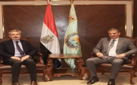 وزير الزراعة والسفير الإيطالي بالقاهرة يبحثان التعاون في التصنيع الزراعى والتقاوى والبذور