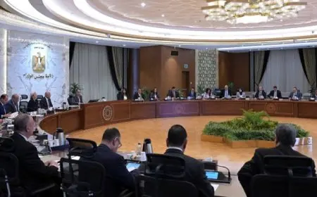 رئيس الوزراء يترأس اجتماع المجموعة الوزارية للتنمية الصناعية