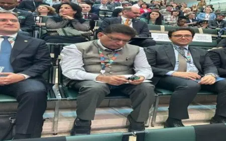 بحضور الرئيس الروسي..وزير الثقافة يشهد افتتاح “منتدى سانت بطرسبرج للثقافات المتحدة”