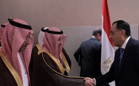 بال ..رئيس الوزراء يلتقي وزير الصناعة والثروة المعدنية السعودي لبحث سبل التعاون بين البلدين