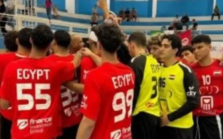 شباب اليد يتقدم على تونس 17-11 فى الشوط الأول بنهائى أمم أفريقيا