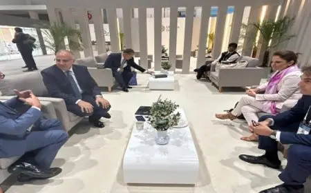 وزير الري يلتقي مدير الوكالة الإيطالية للتعاون الإنمائي ومدير لجنة المياه الواحدة بالمنتدى الأورومتوسطي