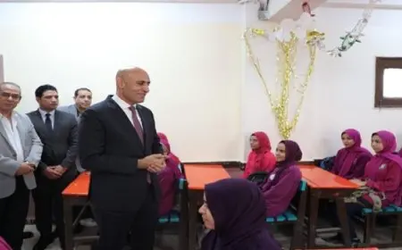وزير التربية والتعليم يتابع انطلاق العام الدراسى الجديد فى ١٢ مدرسة بمحافظة سوهاج