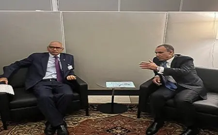 وزير الخارجية يستعرض نظيره السوداني جهود مصر لدعم السودان ووحدته وسيادته وسلامة أراضيه