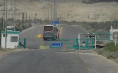 إعادة فتح معبر الكرامة أمام الحركة التجارية تدريجيًا