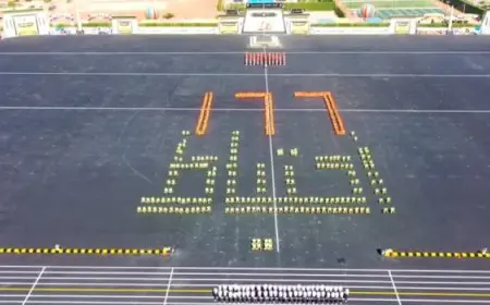 وزير الدفاع والإنتاج الحربي يشهد حفل تخرج الدفعة 166 من كلية الضباط الإحتياط