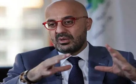 وزير لبناني: 1247 شهيدا و5278 جريحا وأكثر من 150 ألف نازح