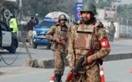 مقتل 8 مسلحين في اشتباكات مع قوات الأمن في باكستان