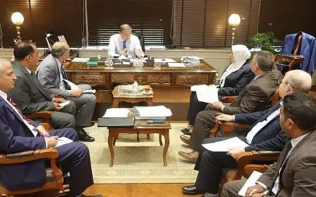 وزير الزراعة يؤكد على توفير التقاوي للمزارعين بأسعار مناسبة والتوسع في عمليات الإنتاج