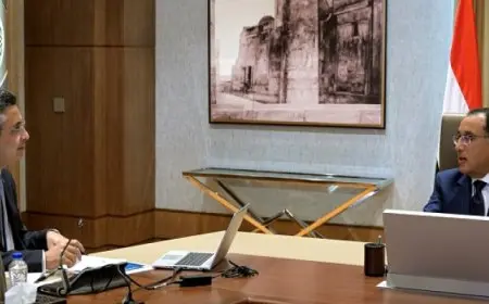 رئيس الوزراء يتابع موقف توافر السلع في الأسواق والأرصدة الاستراتيجية منها