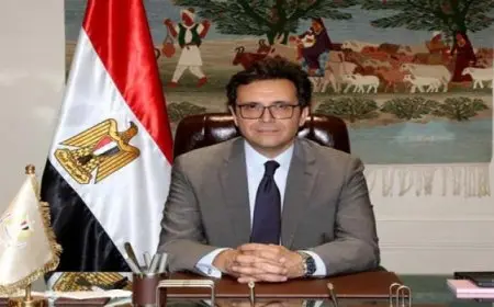 وزير الثقافة يعلن فتح جميع المتاحف والمسارح مجاناً وخصم 50% على إصدارات الوزارة الأحد القادم