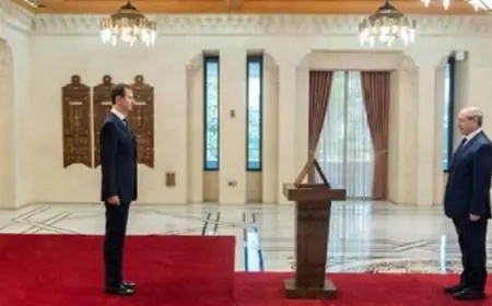 فيصل المقداد يؤدي اليمين الدستورية نائبا للرئيس السوري