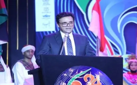 وزير الثقافة ومحافظ الإسماعيلية يفتتحان الدورة 24 لمهرجان الإسماعيلية الدُولي للفنون الشعبية