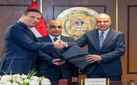 وزيرا الري والزراعة يوقعان اتفاق تسوية مع شركة القناة للسكر بحضور وزير العدل