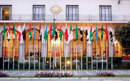 الجامعة العربية تؤكد تضامنها مع لبنان وتحذر من اندلاع حرب إقليمية