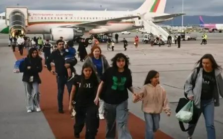 تواصل عمليات إجلاء الأجانب من لبنان وسط مخاوف من تصعيد إقليمي