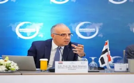 بال .. وزير الري يؤكد أهمية مشروعات التحلية باستخدام التقنيات المتطورة