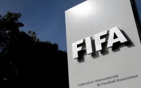 الفيفا يغرم البحرين بسبب «الليزر» و«الصافرات» في مباراة اليابان بالجولة الثانية من تصفيات مونديال 2026