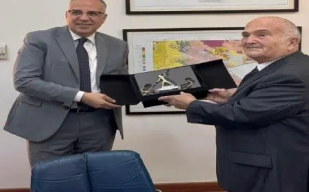 وزير الرى يلتقى الحسن بن طلال لبحث التعاون بين مصر والأردن فى مجال المياه
