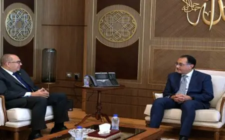 رئيس الوزراء يلتقي الدكتور محمود محيي الدين بمناسبة انتهاء مهام عمله بصندوق النقد