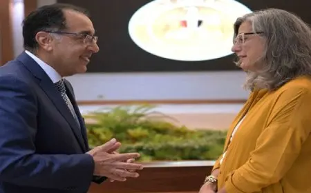 رئيس الوزراء يلتقي المديرة التنفيذية لبرنامج الأمم المتحدة للمستوطنات البشرية