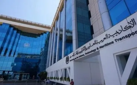 انطلاق أعمال الملتقى العلمي الدولي الثالث للغة والإعلام بالأكاديمية العربية اليوم