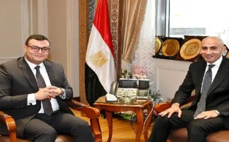 وزيرا الإسكان والتعليم يتابعان موقف إدارة وتشغيل المنظومة التعليمية بالمدن الجديدة