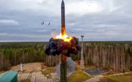 روسيا تختبر الجاهزية القتالية لوحدة مزودة بصواريخ نووية