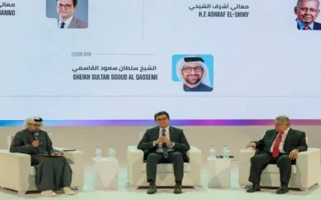 وزير الثقافة يشهد انطلاق فعاليات مؤتمر الشارقة الدولي للذكاء الاصطناعي واللغويات