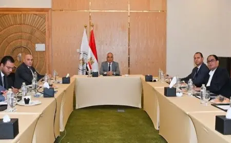 وزير الرى يتابع أعمال قطاع تطوير وحماية نهر النيل وفرعيه وإزالة التعديات على مجرى النهر
