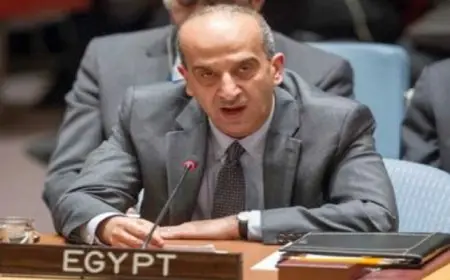 في لقاء مع جوتيريش .. سكرتير مصر الدائم : مصر تشدد على إيقاف العدوان الاسرائيلي وفك الحصار عن قطاع غزة