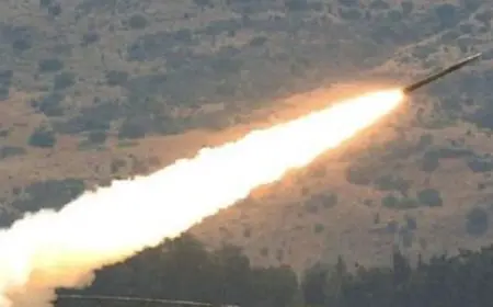 قصف قاعدة عسكرية قرب حيفا.. ومقتل قيادي كبير في حزب الله