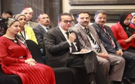 وزير الصحة يؤكد أهمية دور الثقافة الفعال في تغيير المعتقدات المجتمعية خاصةً لدى الشباب