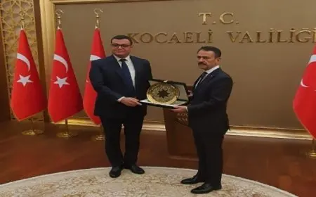 وزير الإسكان يبحث مع محافظ كوجالى التركية سبل وفرص التعاون فى قطاع المرافق في مصر