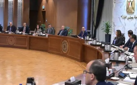 رئيس الوزراء يترأس اجتماع اللجنة العليا لضبط الأسواق وأسعار السلع