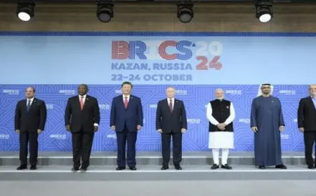 التقاط ة تذكارية للقادة المشاركين في قمة بريكس بمشاركة الرئيس السيسي