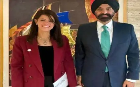 وزيرة التخطيط تعقد جلسة مباحثات موسعة مع رئيس مجموعة البنك الدولي ضمن الاجتماعات السنوية بواشنطن