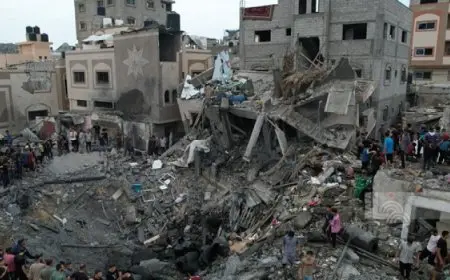 استشهاد وإصابة عدد من الفلسطينيين في قصف للاحتلال الإسرائيلي على خان يونس وشمال غزة