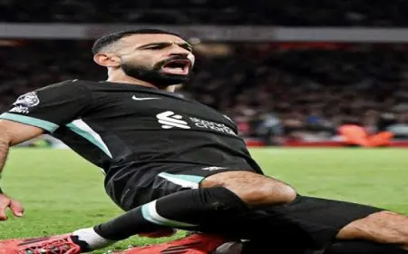 محمد صلاح يسجل هدف التعادل أمام أرسنال بالدوري الإنجليزي.. النتيجة «2-2»