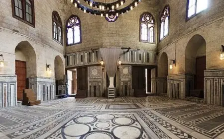 فرقة “ضفاير” تقدم مختارات شعرية موسيقية غنائية بقبة الغورى