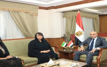 وزير التعليم يناقش تعزيز مشاركة الإمارات فى مشروعات إنشاء مدارس جديدة