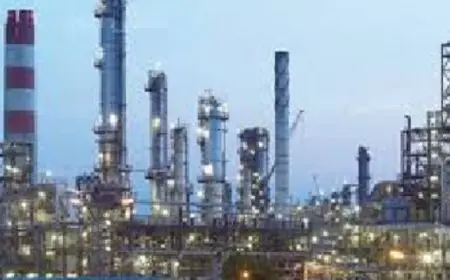 وزير الإسكان: إطلاق التيار الكهربائي بـ5 موزعات جديدة تخدم 710 أفدنة بالمنطقة الصناعية بالعاشر من رمضان